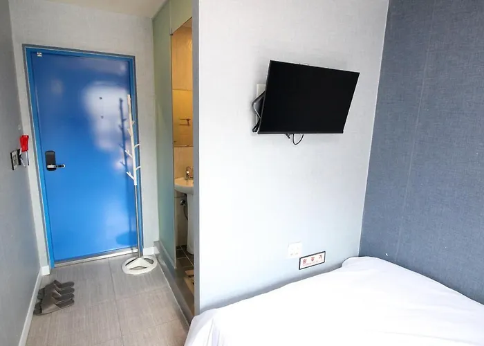 Hotel Golden Park Myeongdong 2*