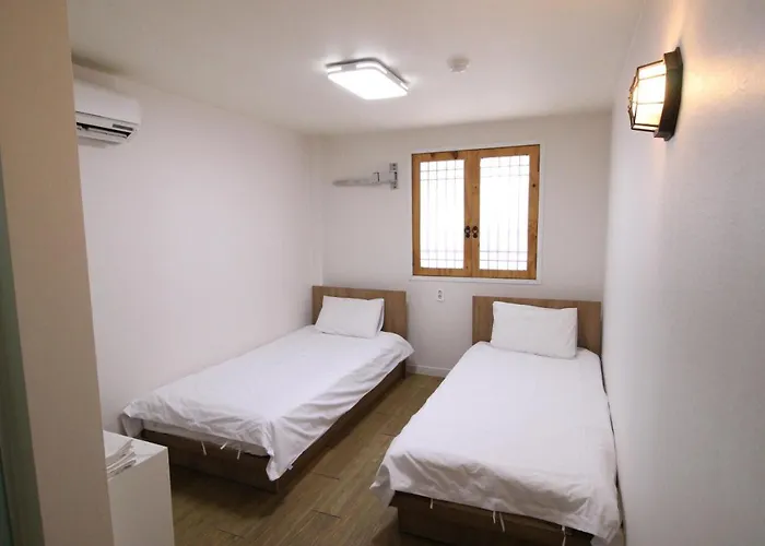 Hotel Golden Park Myeongdong Hotel 2*