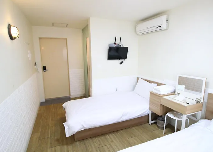 Hotel Golden Park Myeongdong