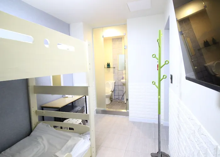 Golden Park Myeongdong Hotel 2*
